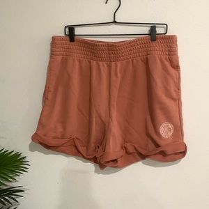Nike Orange cuffed sweatshort
